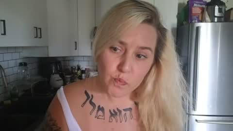 theauroramae -  online show from June 2026 08:46:01 PM