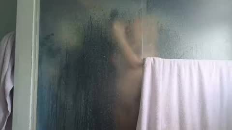 theauroramae -  online show from June 2026 12:16:01 AM