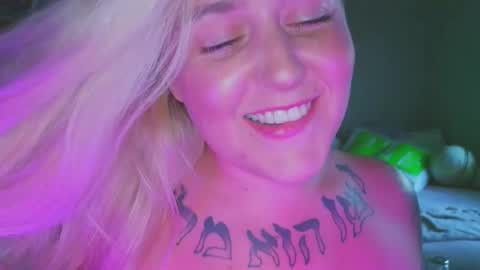 theauroramae -  online show from July 2026 03:13:01 AM