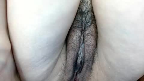 Snapshot of thebestpussyhairy chatting on February 2025 12:55:01 PM Karla online show from February 2025 12:55:01 PM