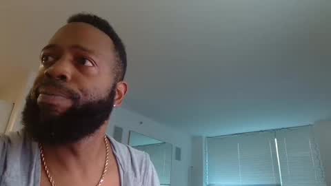 Snapshot of theblacklordmaster chatting on October 2025 12:46:01 PM theblacklordmaster online show from October 2025 12:46:01 PM