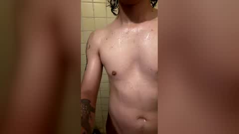 Snapshot of thebonelessboy chatting on February 2026 07:09:02 AM The Boneless Boy online show from February 2026 07:09:02 AM