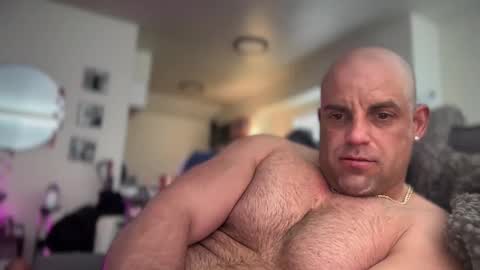 Snapshot of thebuzz777 chatting on February 2025 07:00:01 PM theBuzz777 online show from February 2025 07:00:01 PM