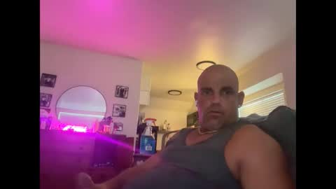 Snapshot of thebuzz777 chatting on September 2025 02:31:01 PM theBuzz777 online show from September 2025 02:31:01 PM