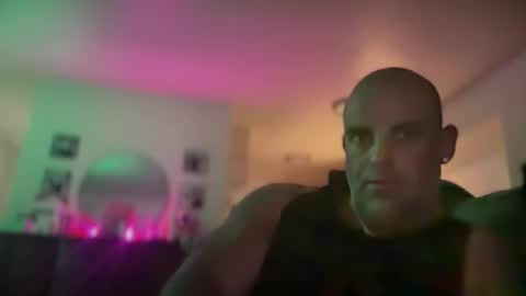 Snapshot of thebuzz777 chatting on October 2025 02:56:01 AM theBuzz777 online show from October 2025 02:56:01 AM