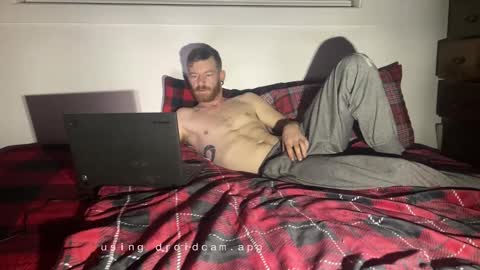 Snapshot of thecarrguyy chatting on December 2024 08:44:01 AM Thatcarrguyy online show from December 2024 08:44:01 AM