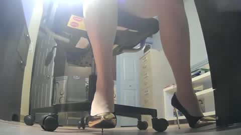 Snapshot of thecowboy_74 chatting on July 2026 01:40:01 AM thecowboy_74 online show from July 2026 01:40:01 AM