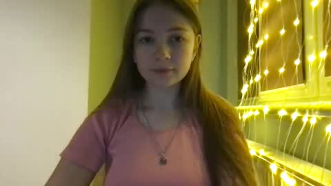 Snapshot of thecrystal chatting on January 2025 03:54:02 PM Crystal online show from January 2025 03:54:02 PM