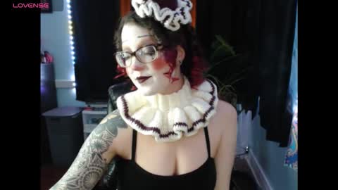 thedaisymoon online show from October 2025 03:07:01 AM