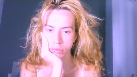 Snapshot of thedollxxxperience chatting on April 2026 01:58:02 AM Yolanda online show from April 2026 01:58:02 AM