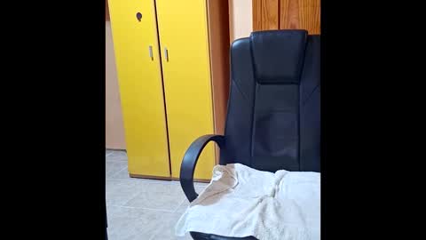 theebigbooss online show from November 2025 10:46:01 PM