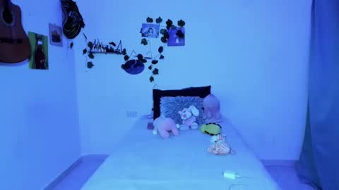 Snapshot of thefenix_jyk chatting on September 2025 11:05:01 PM Ariamapola88 online show from September 2025 11:05:01 PM