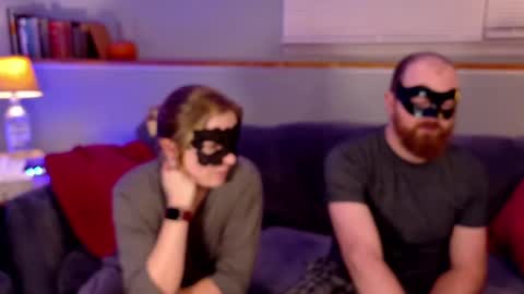 TheFeralFamily online show from November 2025 04:34:01 AM