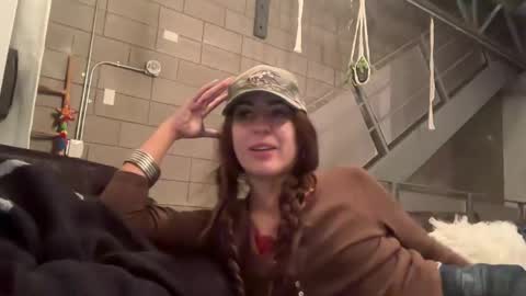 Snapshot of thegabzilla chatting on April 2026 02:45:02 AM thegabzilla online show from April 2026 02:45:02 AM