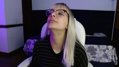 Peyton online show from February 2026 03:04:01 AM