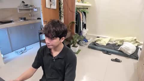 Green online show from November 2025 07:16:01 AM