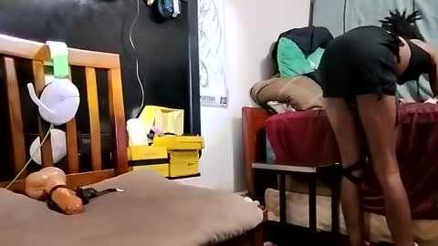 Snapshot of theguyss678 chatting on February 2025 08:49:01 PM Arching4Life online show from February 2025 08:49:01 PM