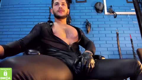 Ian Deniel online show from December 2025 08:16:02 PM