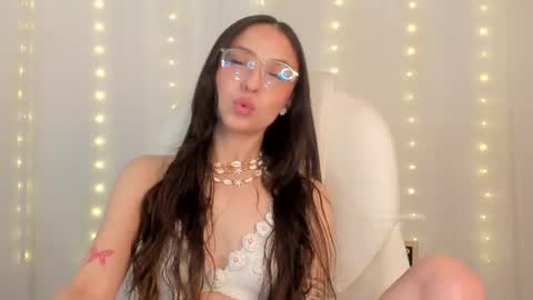 Snapshot of thekatemess_ chatting on June 2026 05:14:01 AM Katie. Kate is the name I go by. online show from June 2026 05:14:01 AM