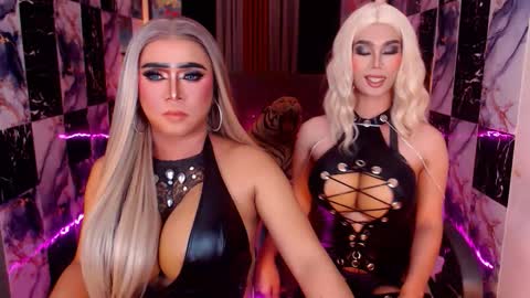 Paula online show from December 2025 05:53:02 PM