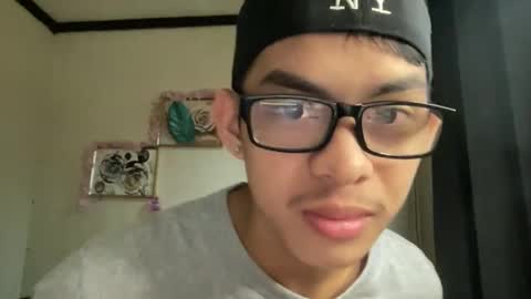 Snapshot of thelifeof_johnpol chatting on March 2026 12:34:02 AM thelifeof_johnpol online show from March 2026 12:34:02 AM