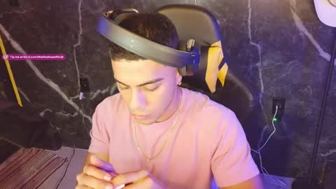 Snapshot of thelitoshowofficial chatting on April 2026 06:36:02 AM thelitoshowofficial online show from April 2026 06:36:02 AM