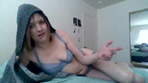 lovecreep online show from February 2025 08:00:01 PM