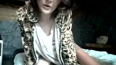 lovecreep online show from April 2026 07:22:01 AM