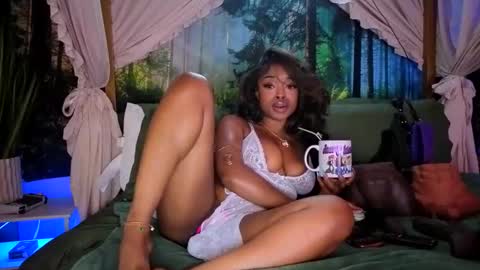 thelovelybrown online show from June 2026 03:55:01 PM