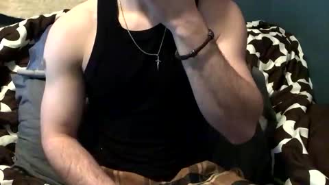 Snapshot of themanthemythleyroy chatting on February 2026 09:02:02 AM themanthemythleyroy online show from February 2026 09:02:02 AM