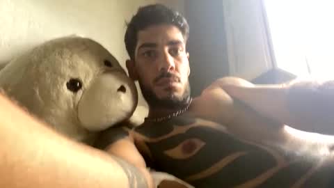 Snapshot of themarttinguyyy chatting on December 2024 06:45:02 PM themarttinguyyy online show from December 2024 06:45:02 PM