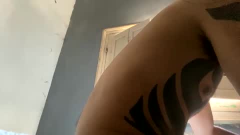 Snapshot of themarttinguyyy chatting on December 2024 03:16:01 PM themarttinguyyy online show from December 2024 03:16:01 PM