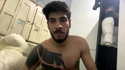 Snapshot of themarttinguyyy chatting on September 2025 09:26:02 PM themarttinguyyy online show from September 2025 09:26:02 PM