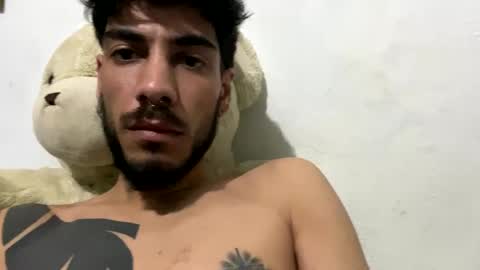 Snapshot of themarttinguyyy chatting on September 2025 03:43:02 AM themarttinguyyy online show from September 2025 03:43:02 AM