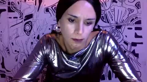 Snapshot of thematryoshka chatting on January 2025 06:17:01 AM Lucy Lucy online show from January 2025 06:17:01 AM