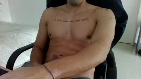 Snapshot of themorocho10 chatting on June 2026 03:09:01 PM themorocho10 online show from June 2026 03:09:01 PM
