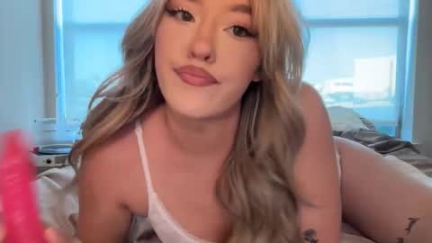 mykala online show from November 2025 10:01:02 PM