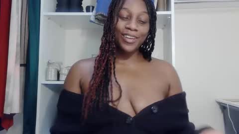 TheNaturalGoddess online show from December 2025 05:43:02 PM