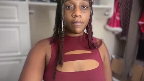 TheNaturalGoddess online show from May 2026 11:53:02 PM