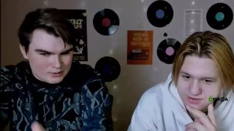 Snapshot of theo_drift chatting on January 2026 09:37:02 AM theo_drift online show from January 2026 09:37:02 AM