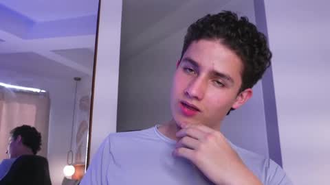  THEO- MATEO  online show from January 2025 07:56:01 PM