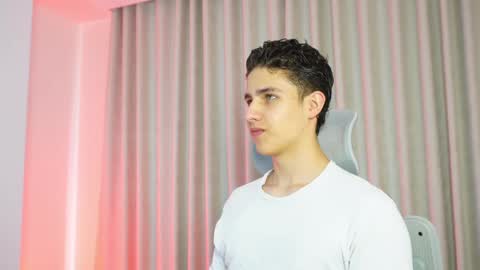  THEO- MATEO  online show from February 2025 01:18:02 PM