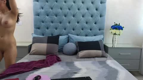 Snapshot of theowonder chatting on January 2025 07:15:01 AM Theowonder online show from January 2025 07:15:01 AM