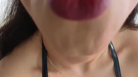 Snapshot of theowonder chatting on February 2025 07:09:01 AM Theowonder online show from February 2025 07:09:01 AM