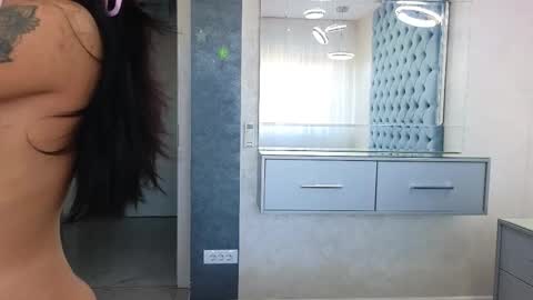 Snapshot of theowonder chatting on October 2025 07:21:01 AM Theowonder online show from October 2025 07:21:01 AM