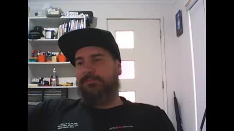 Snapshot of theozbeardguy chatting on January 2025 03:31:02 AM aussiebeard online show from January 2025 03:31:02 AM
