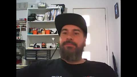 Snapshot of theozbeardguy chatting on January 2025 12:30:01 AM aussiebeard online show from January 2025 12:30:01 AM