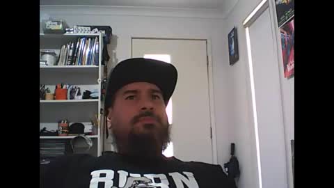 Snapshot of theozbeardguy chatting on March 2025 02:06:02 AM aussiebeard online show from March 2025 02:06:02 AM