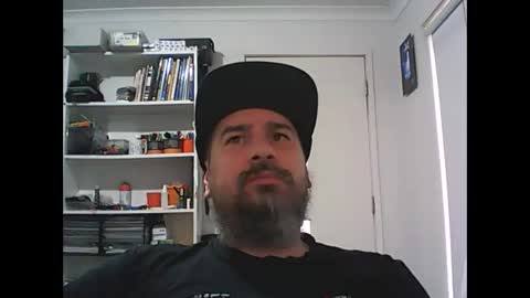 Snapshot of theozbeardguy chatting on October 2025 02:23:02 AM aussiebeard online show from October 2025 02:23:02 AM