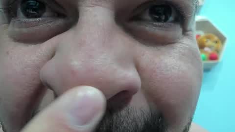 Snapshot of thephenomone chatting on February 2025 07:06:01 AM Chris online show from February 2025 07:06:01 AM